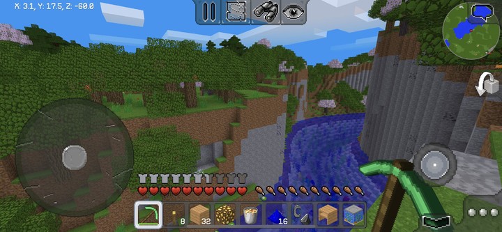 MultiCraft — Build and Mine!‏